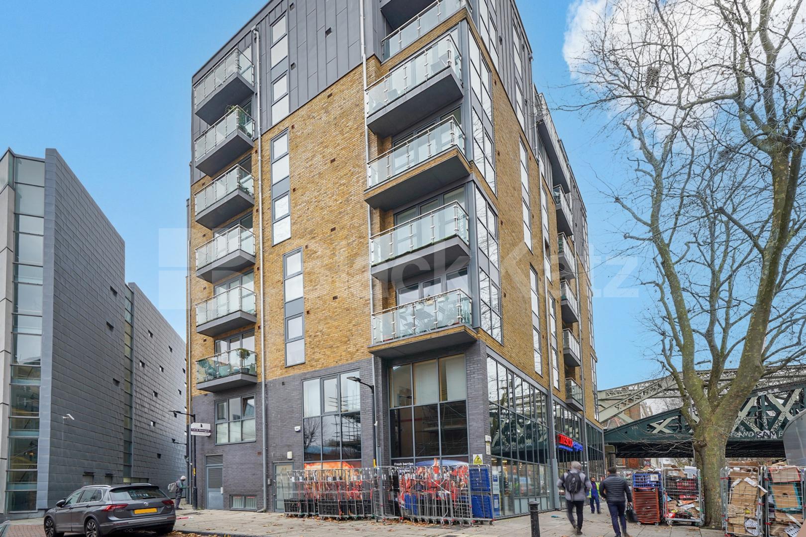 Flooded with natural light,south facing & dual aspect  Boulevard Mansions.Borough Road, Borough